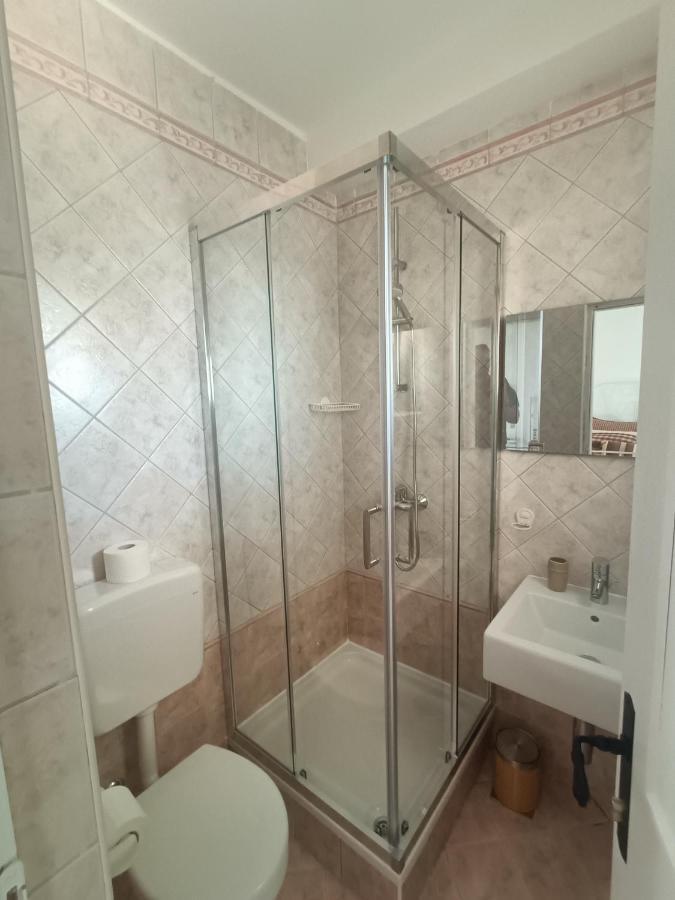 Casa Valsecca Hotel Đảo Krk Ngoại thất bức ảnh