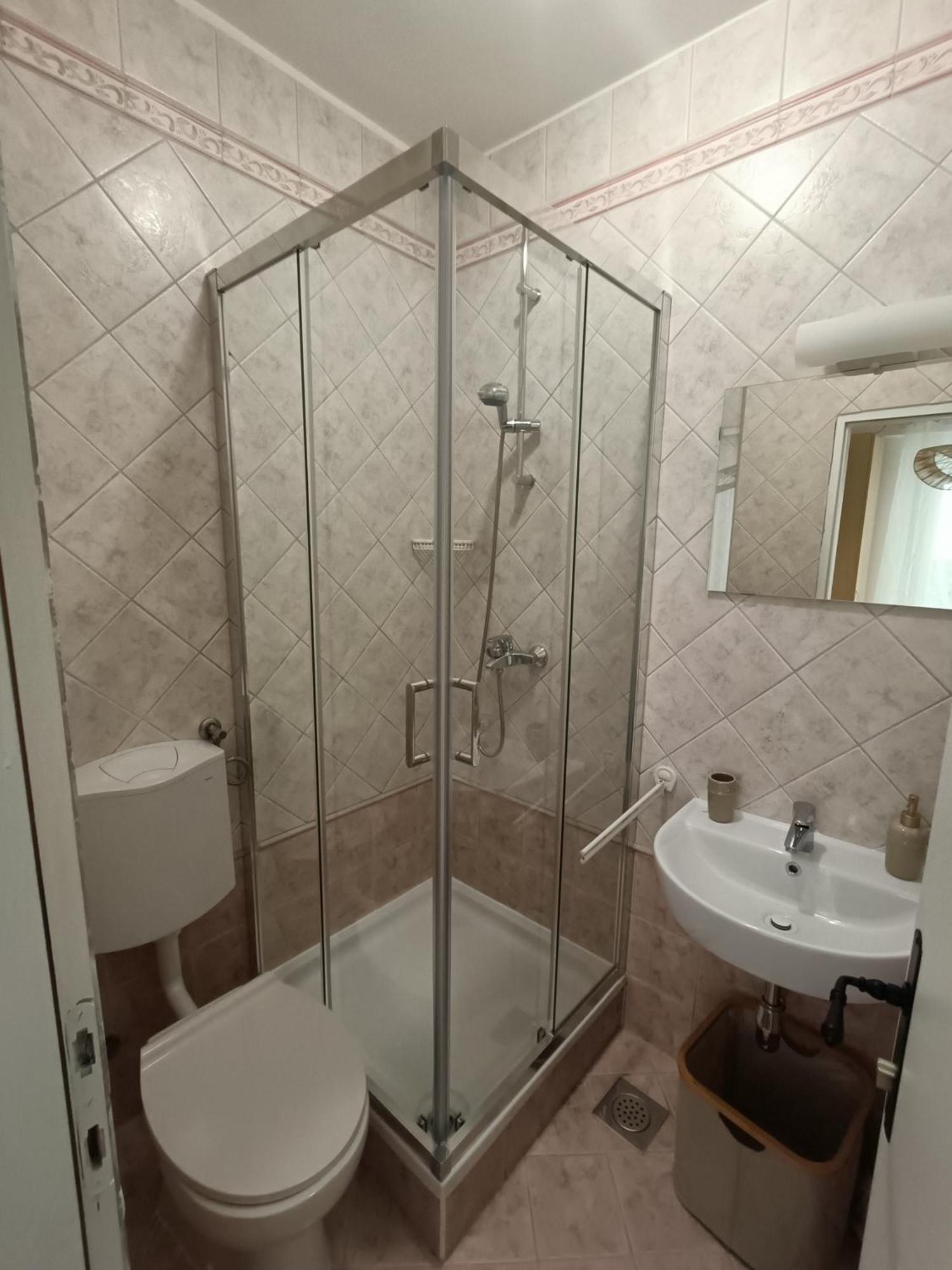 Casa Valsecca Hotel Đảo Krk Ngoại thất bức ảnh