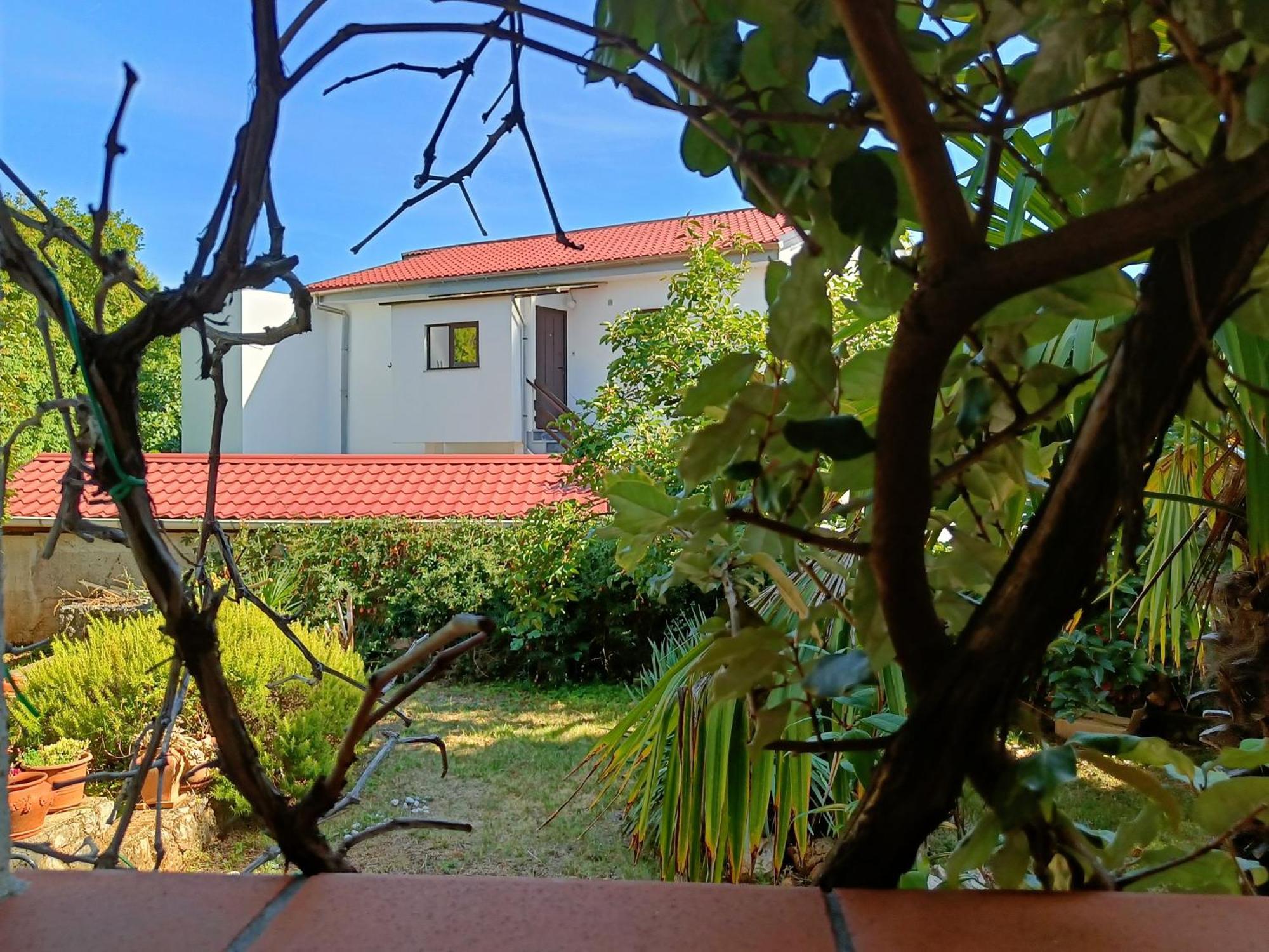 Casa Valsecca Hotel Đảo Krk Ngoại thất bức ảnh